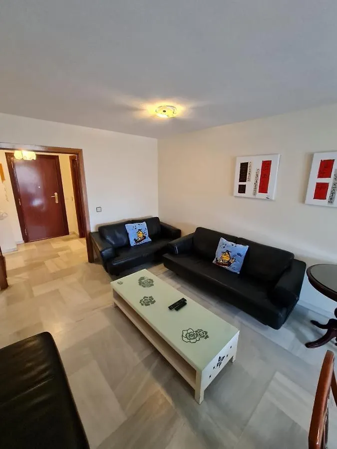 Carihuela Beach Pool Garage Wifi Torremolinos Apartment